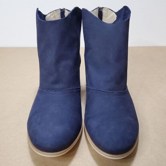 Navy Suede Block Heel Ankle Boot - Picture 3 of 16